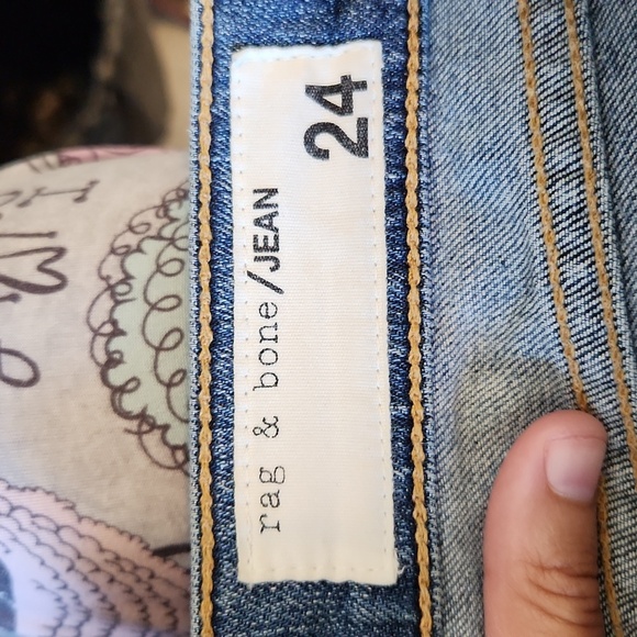 Rag & Bone Dre Distressed Brigade Jean - Picture 5 of 6